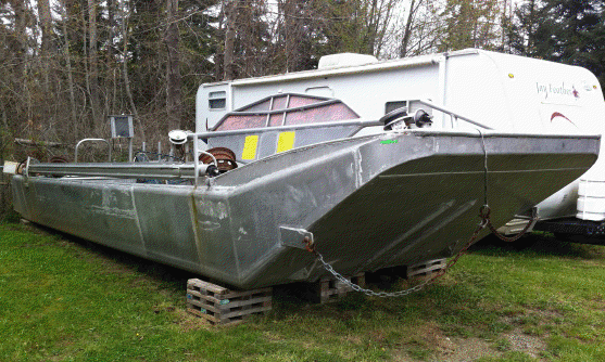 skiff