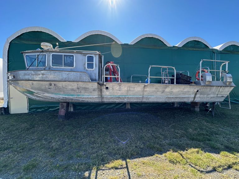 2004 Wolf Manufacturing “Oyster Catcher”